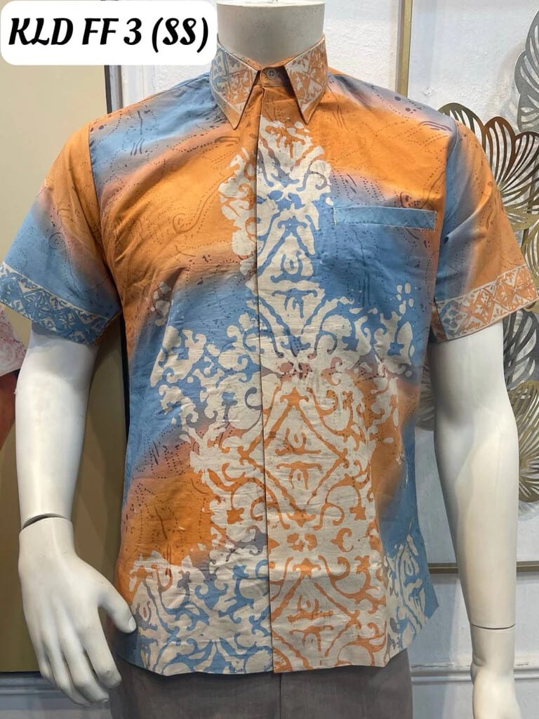 Men's short-sleeve batik shirt KLD FF 3 in orange, blue and cream, on a mannequin