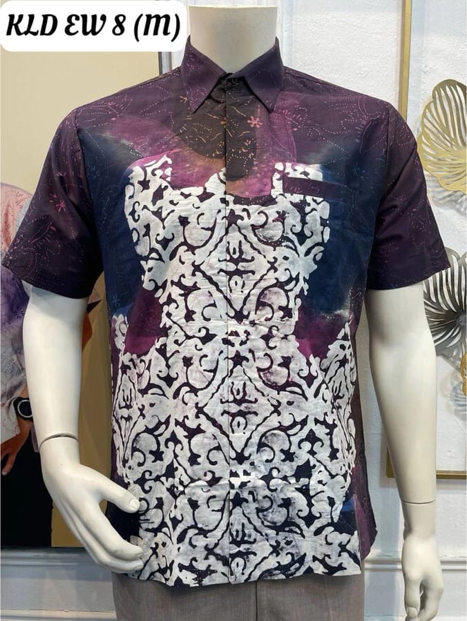 Men's short-sleeve batik shirt KLD EW 8 in purple, navy and white, on a mannequin