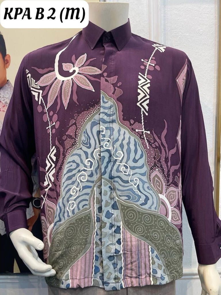 Men's long-sleeve silk crepe batik shirt KPA B 2 in purple, pink, grey-blue and olive green, on a mannequin