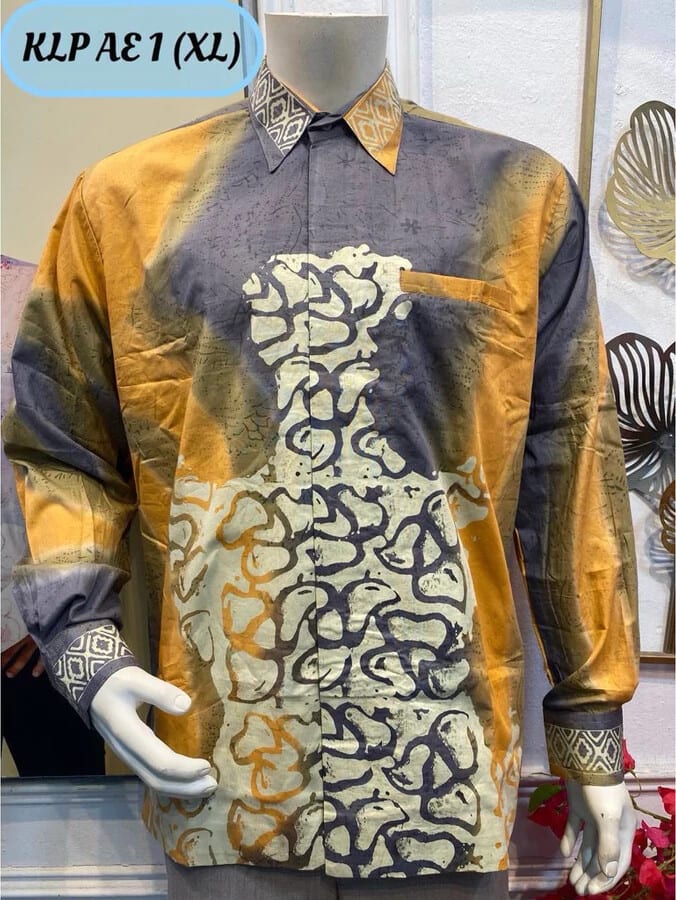 Men's long-sleeve batik shirt KLP AE 1 in mustard, grey and cream, on a mannequin