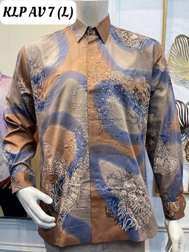 Men's long-sleeve batik shirt KLP AV 7 in brown, blue and orange, on a mannequin