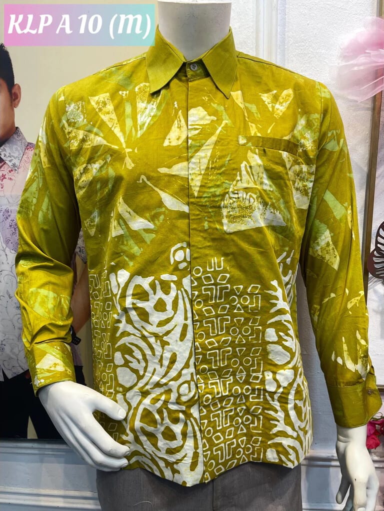 Men's long-sleeve batik shirt KLP A 10 in yellow-green and white, on a mannequin