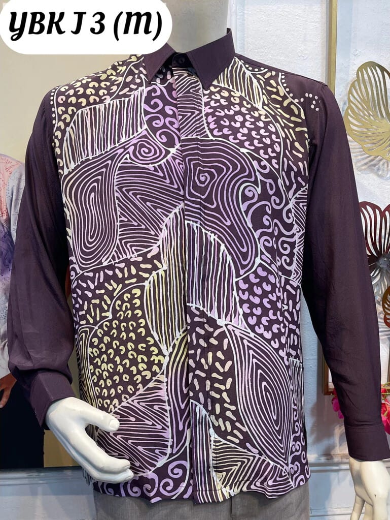 Men's long-sleeve silk crepe batik shirt YBK J 3 in plum, lilac and pale yellow, on a mannequin
