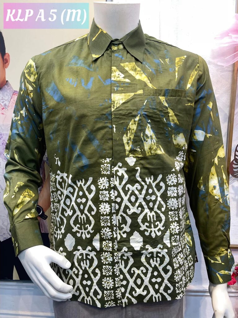 Men's long-sleeve batik shirt KLP A 5 in olive green, white and blue, on a mannequin