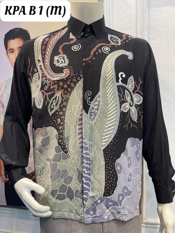 Men's long-sleeve silk crepe batik shirt KPA B 1 in black, sage green and lilac grey, on a mannequin