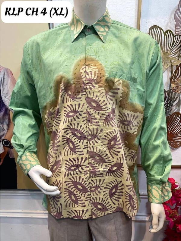Men's long-sleeve batik shirt KLP CH 4 in green and brown, on a mannequin
