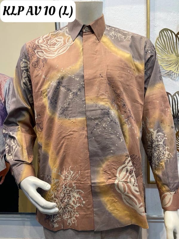 Men's long-sleeve batik shirt KLP AV 10 in peach, grey and yellow, on a mannequin