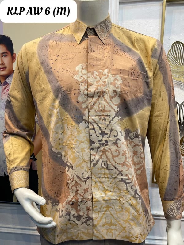 Men's long-sleeve batik shirt KLP AW 6 in yellow and grey, on a mannequin